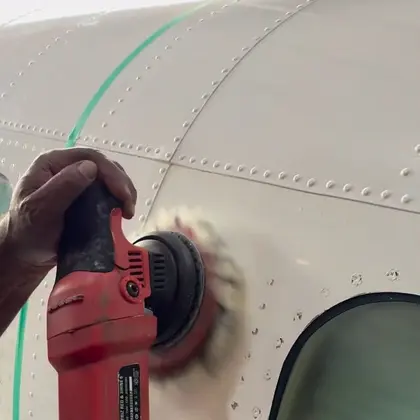 Aqui não é só estética… é história. ✈️ Eu trabalho com estética aeronáutica há mais de 40 anos. E ao longo des